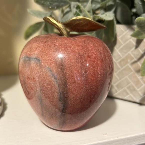 Apple Polished Stone  Paperweight - Picture 5 of 12